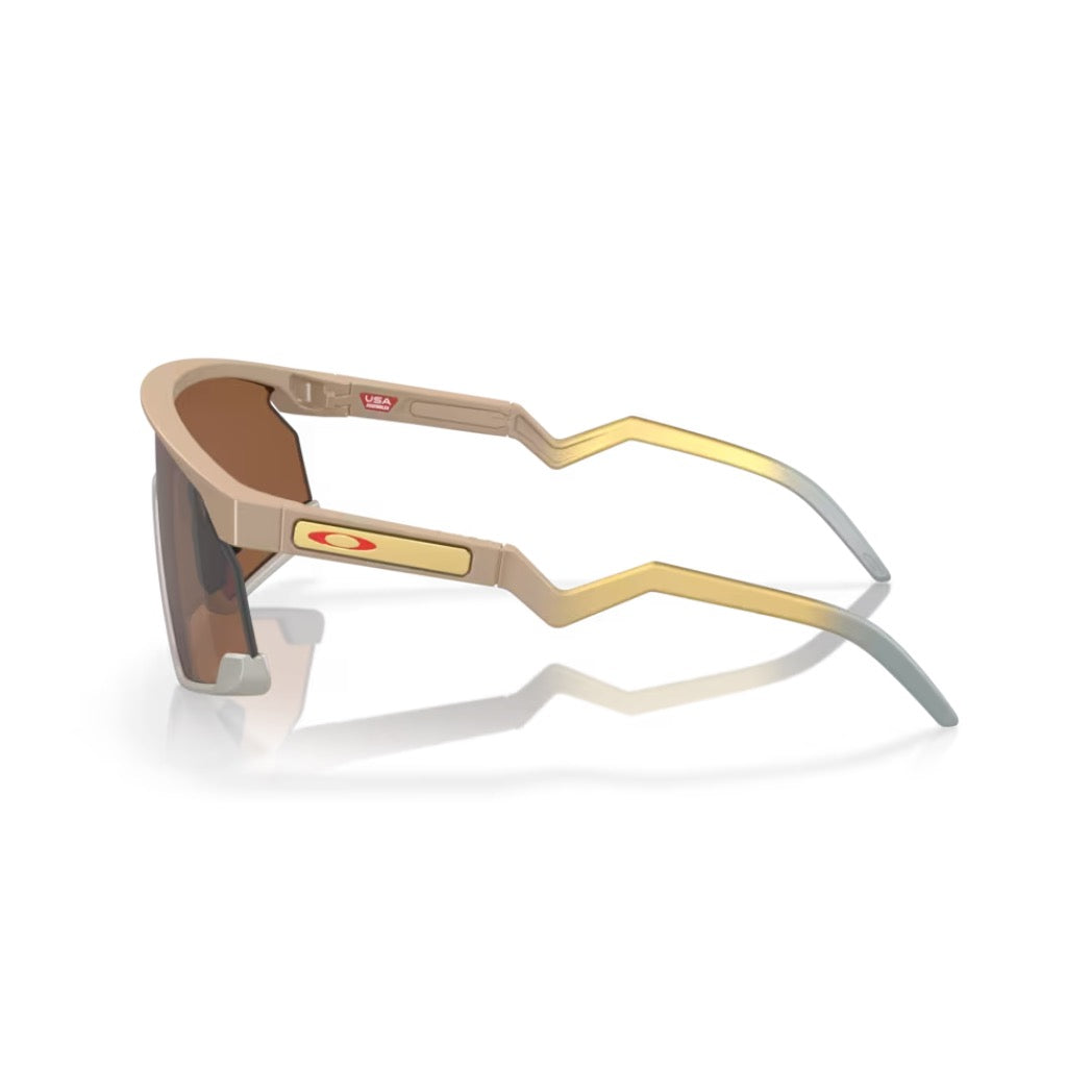 OAKLEY - BXTR | Matte Terrain Tan Frame w/ Prizm Tungsten