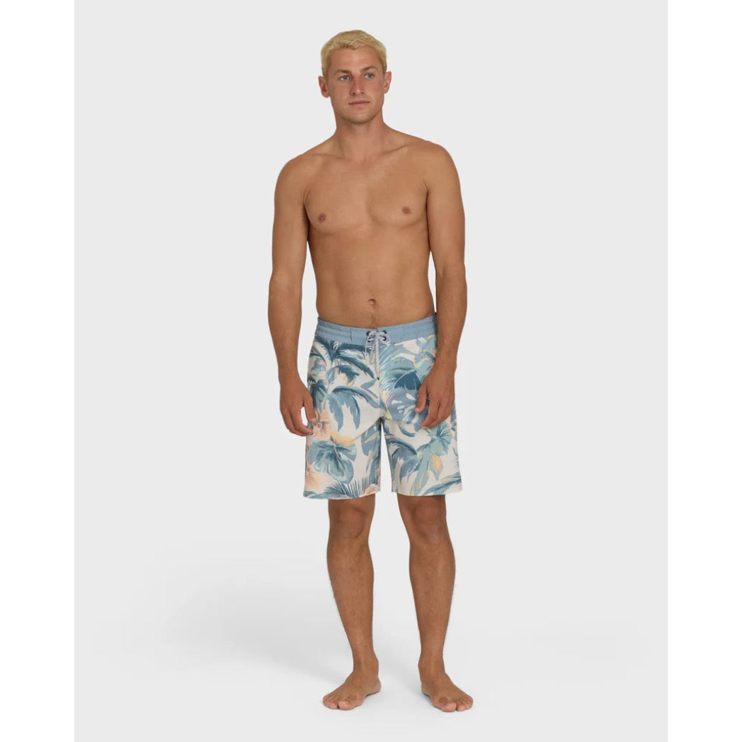 BILLABONG - SUNDAY LO TIDE 18" BOARDSHORTS | Blue Horizon