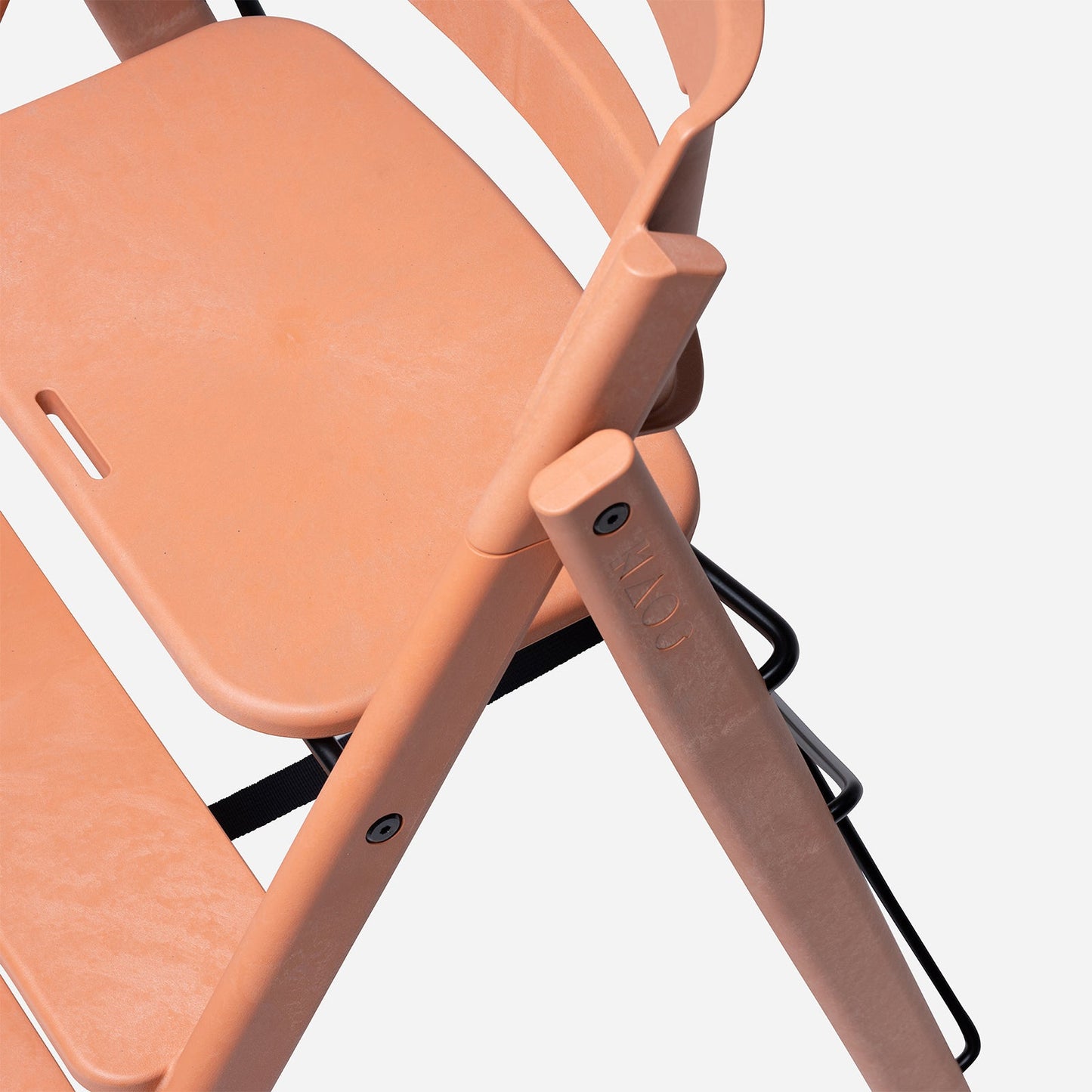 KAOS Klapp Recycled High Chair - Terracotta Pink