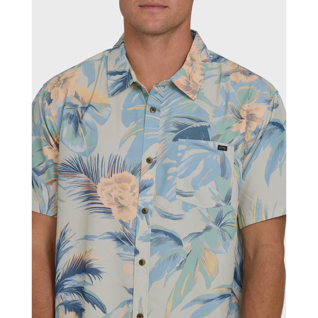 BILLABONG - SUNDAYS LOUNGE SS BUTTON-UP | Blue Horizon