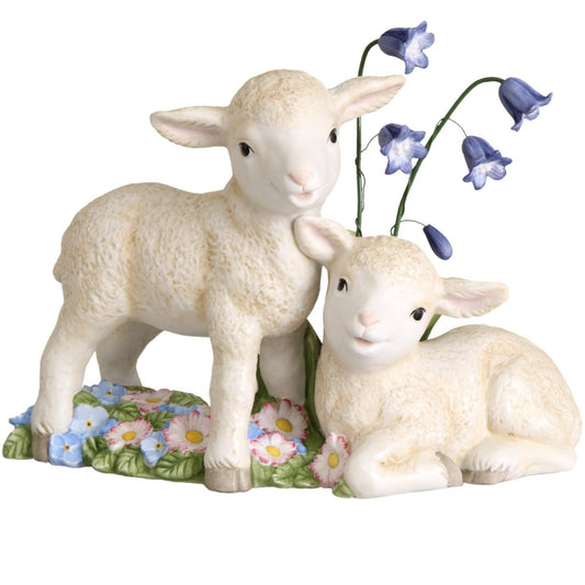 Goebel Waiting For Spring Time lambs