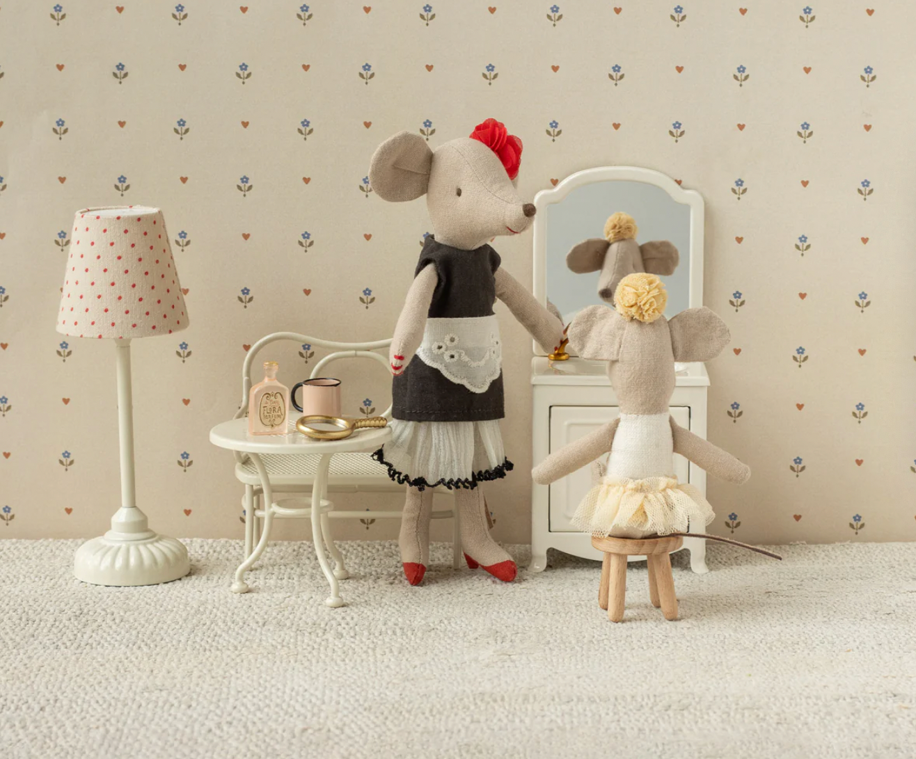 Beautician Mum mouse