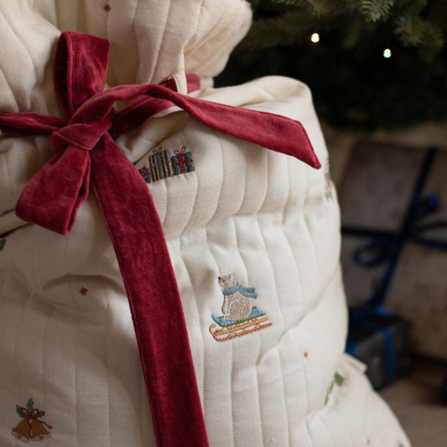 Avery Row Christmas Present Sack - Bear Cub