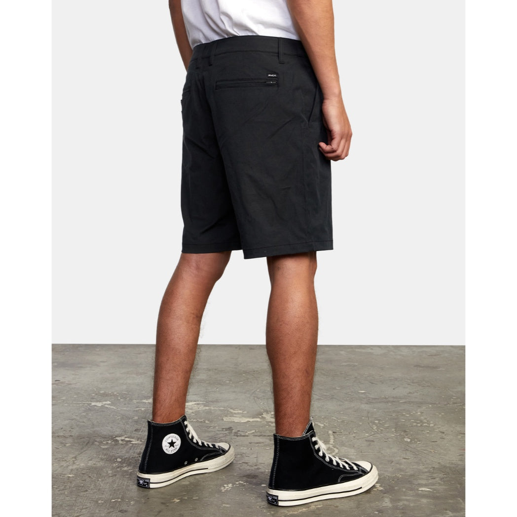 RVCA - BACK IN 19" HYBRID SHORTS | BLACK