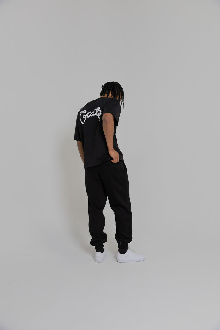BASIC SCRIPT TRACKPANTS