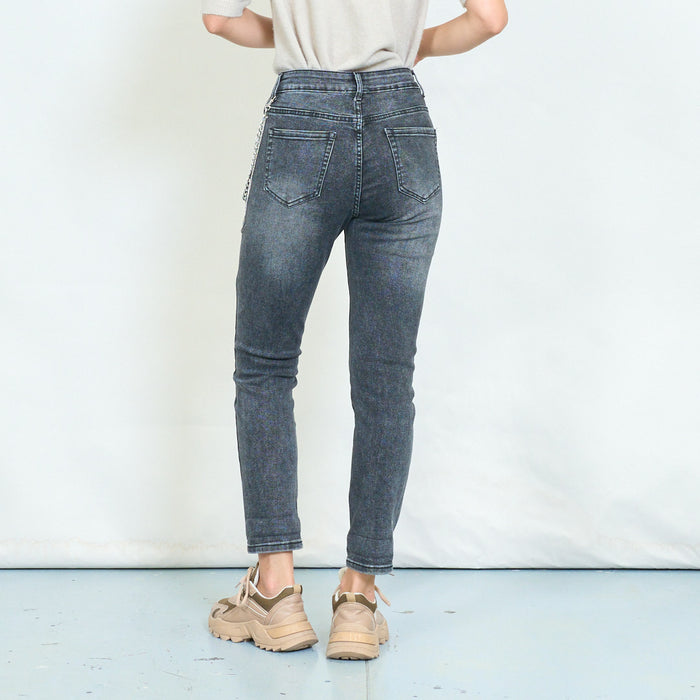 Chain detail tapered jeans wholesale