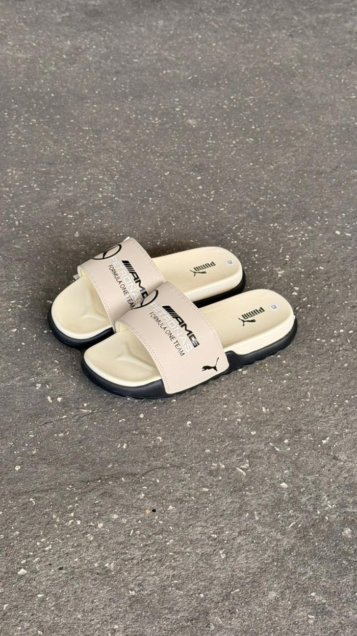 CHANCLAS PUMA AMG BEIGE CREMA