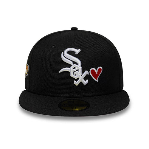 Pictured is this MLB Heart Chicago White Sox 59FIFTY Fitted cap in black. 3