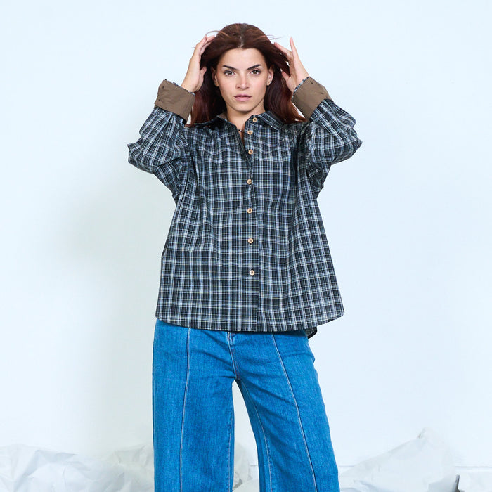 Contrast cuff plaid shirt wholesale