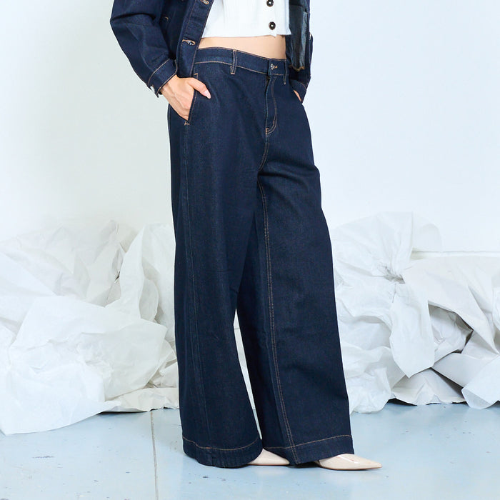Contrast stitch dark wash jeans wholesale