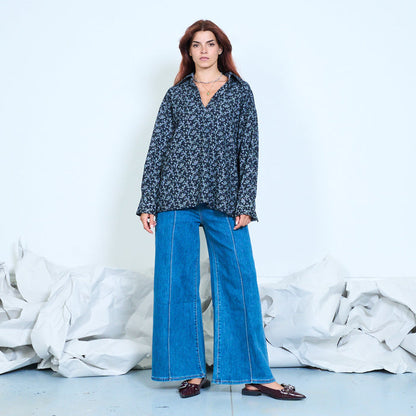 Ditsy floral contrast cuff blouse wholesale