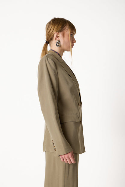 Double-breasted tailored blazer wholesale