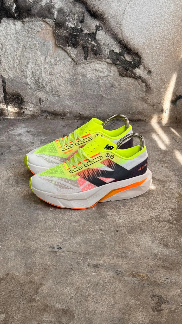 NEW BALANCE ELITE BLANCO VERDE