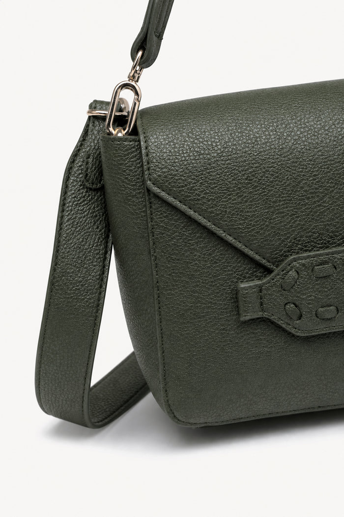 Envelope flap shoulder bag wholesale