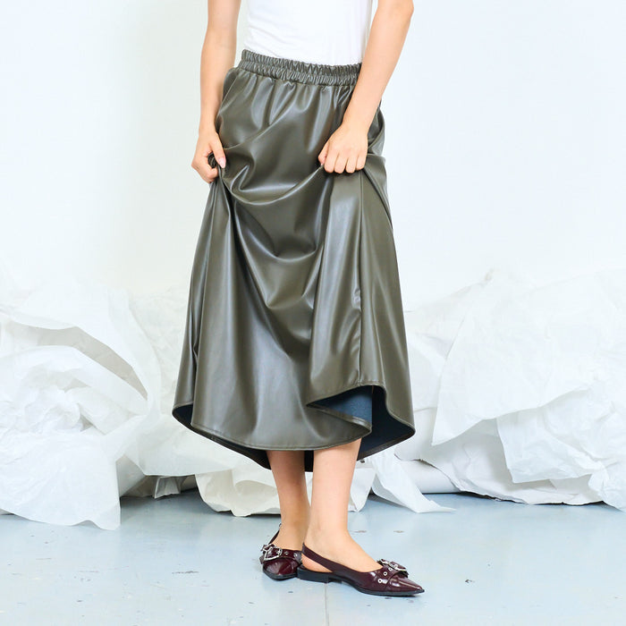 Faux leather flowing midi skirt with elasticated waistband wholesale
