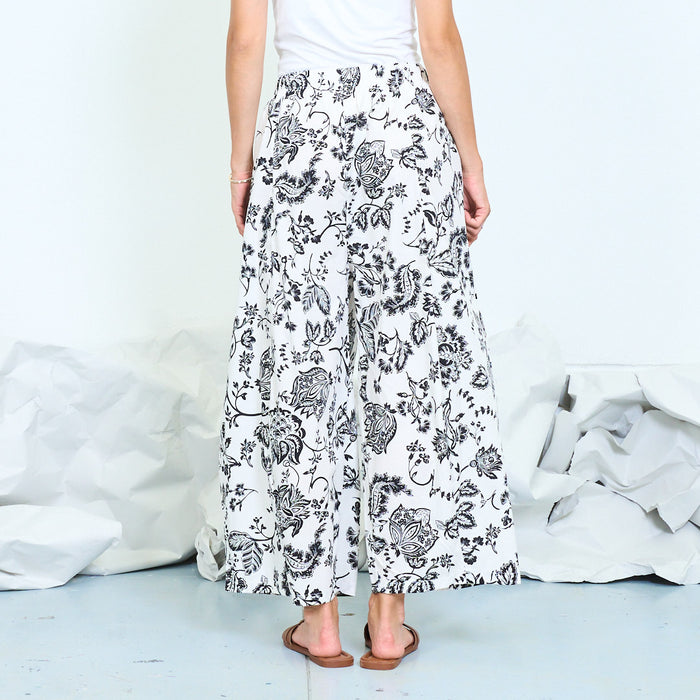 Floral print wide-leg trousers with elasticated waist wholesale