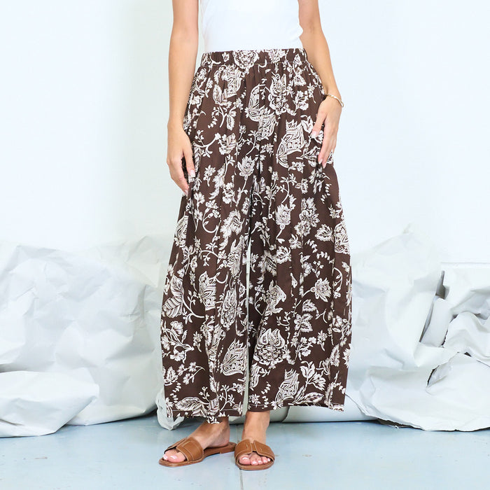 Floral print wide-leg trousers with elasticated waist wholesale