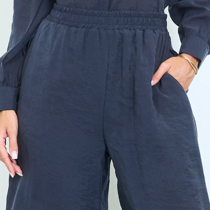 Flowing palazzo trousers with gathered waistband wholesale