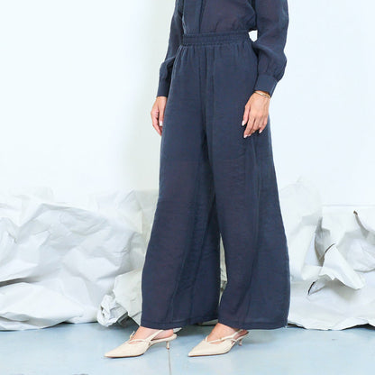 Flowing palazzo trousers with gathered waistband wholesale