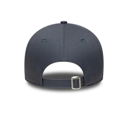 Pictured is this MLB Outline Camo LA Dodgers 9FORTY cap in grey. 4