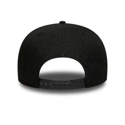 Pictured is this MLB Graphic New York Yankees 19TWENTY cap in black. 4