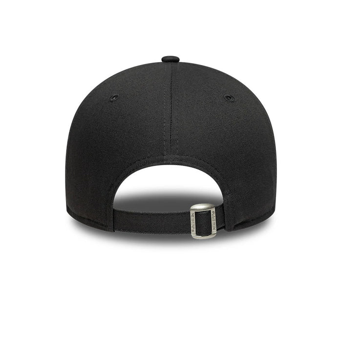 Pictured is this MLB Metallic Outline New York Yankees 9FORTY cap in charcoal. 4