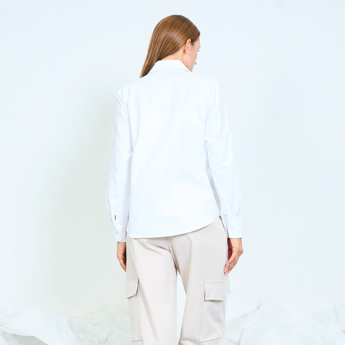 Oversized pointed-collar shirt with concealed buttons wholesale