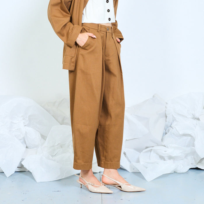 Pleated wide leg trousers wholesale