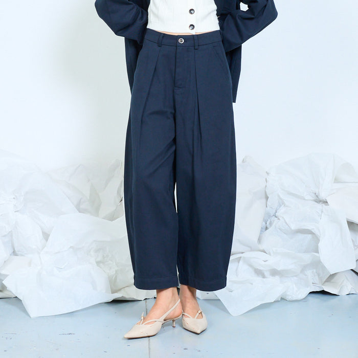 Pleated wide leg trousers wholesale