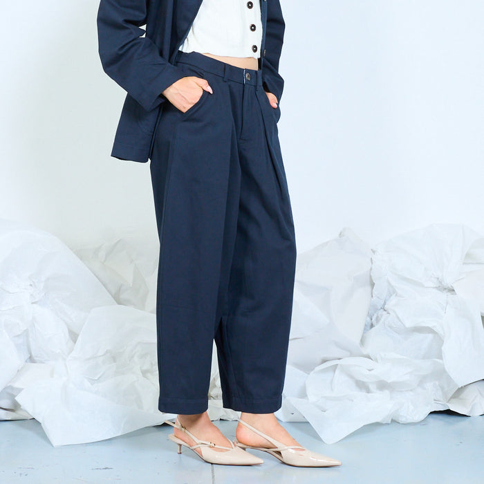 Pleated wide leg trousers wholesale