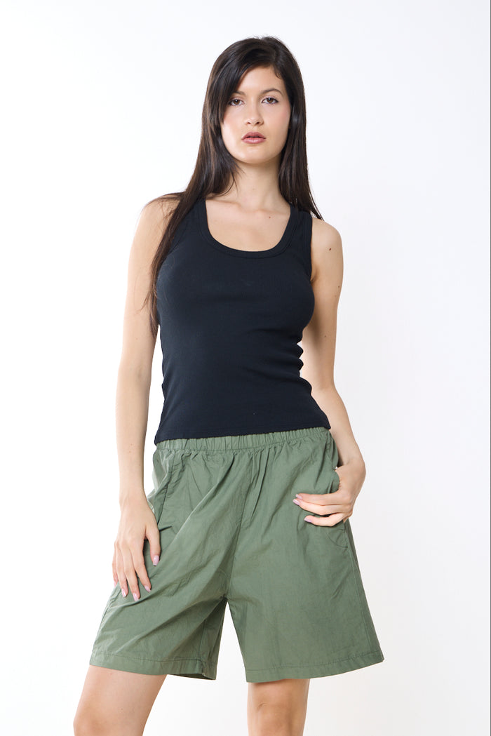 Sporty elastic waist shorts wholesale