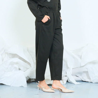 Textured bermuda trouser with elasticated waistband wholesale