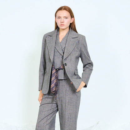 Textured sculpted blazer with statement lapels wholesale