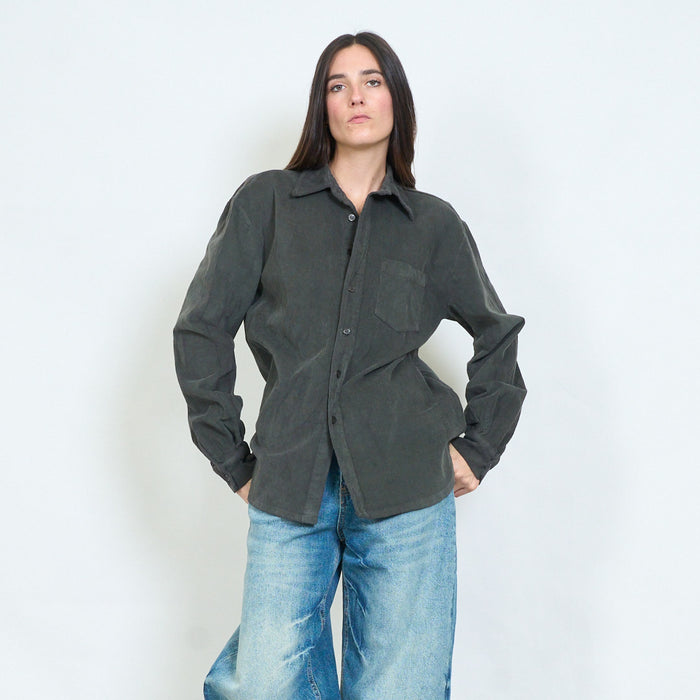 Washed cotton relaxed shirt with chest pocket wholesale