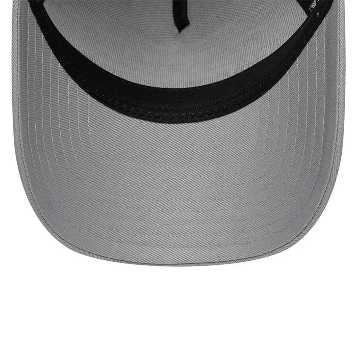 Pictured is this Williams E-Frame 9FORTY A-Frame Trucker cap in grey. 4
