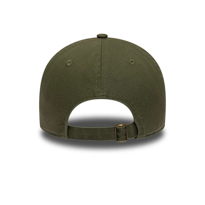 Pictured is this Washed Williams 9TWENTY cap in green. 4