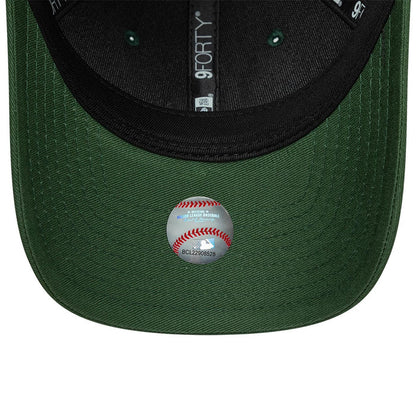 Pictured is this Youth MLB LA Dodgers 9FORTY M-Crown cap in dark green. 5