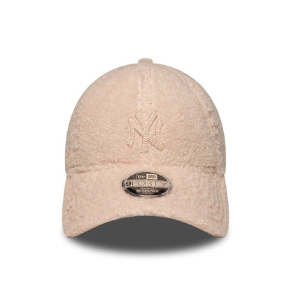 Pictured is this Youth MLB Winter Borg New York Yankees 9FORTY M-Crown cap in pastel pink. 2